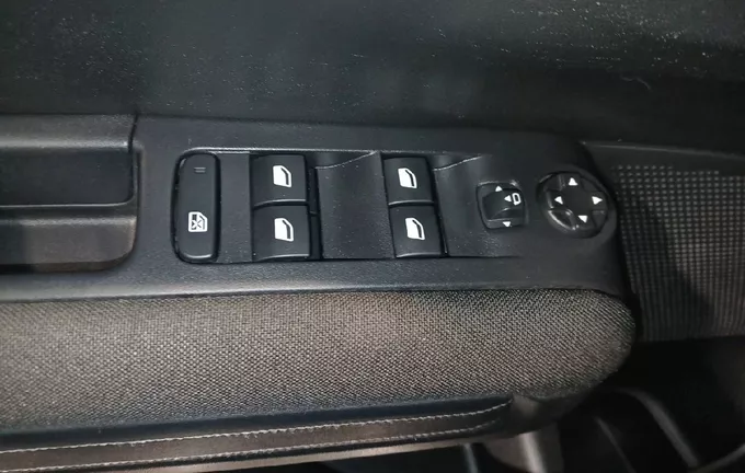 CITROEN C3 AIRCROSS PureTech 110 S&S BVM6 Shine photo 15 946064