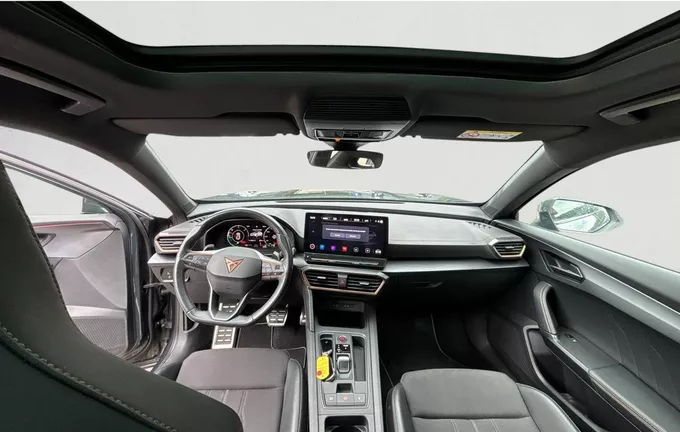 CUPRA FORMENTOR 1.4 e-HYBRID 245 ch DSG6 VZ extérieur trois quart avant droit 2129879