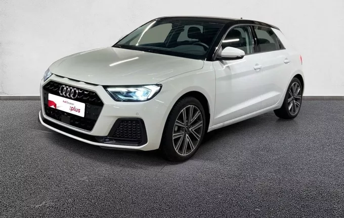 AUDI A1 Sportback 25 TFSI 95 ch S tronic 7 Design extérieur trois quart avant gauche 2125096