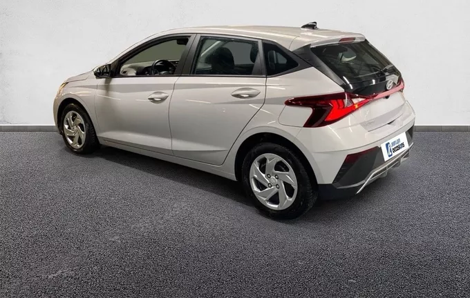 HYUNDAI I20 1.2 79 Initia extérieur trois quart arrière gauche 13759