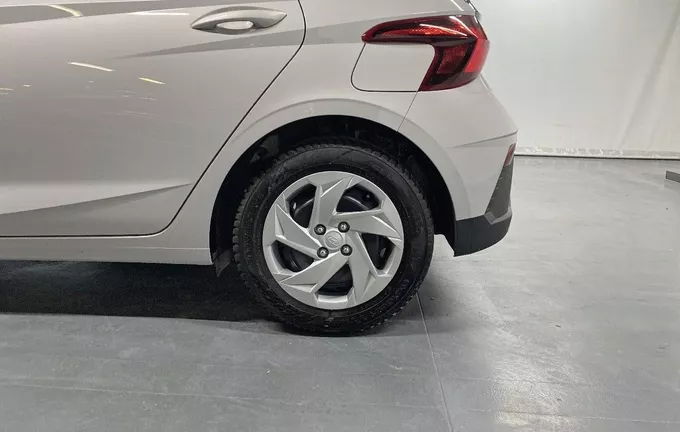 HYUNDAI I20 1.2 79 Initia photo 9 13759
