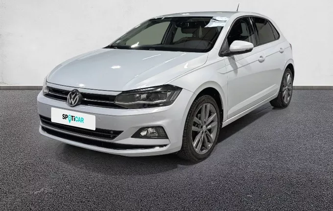 VOLKSWAGEN POLO 1.0 TSI 95 S&S DSG7 Carat extérieur trois quart avant gauche 946116