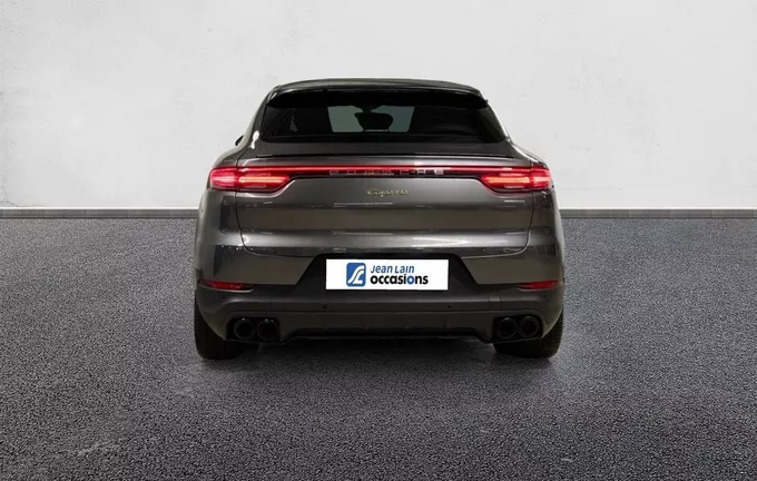 PORSCHE CAYENNE Coupe E-Hybrid 3.0 V6 462 ch Tiptronic BVA extérieur arrière 2131009