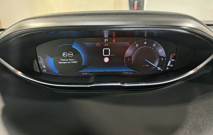 PEUGEOT 3008 Puretech 130ch S&S EAT8 Active Pack photo 10 2129173