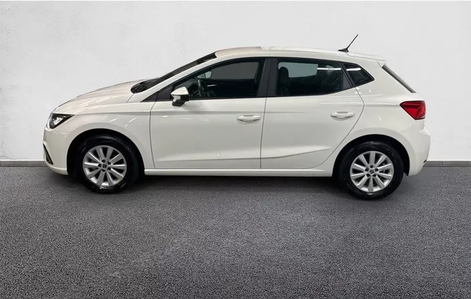 SEAT IBIZA 1.0 TSI 95 ch S/S BVM5 Business extérieur trois quart arrière gauche 2126874