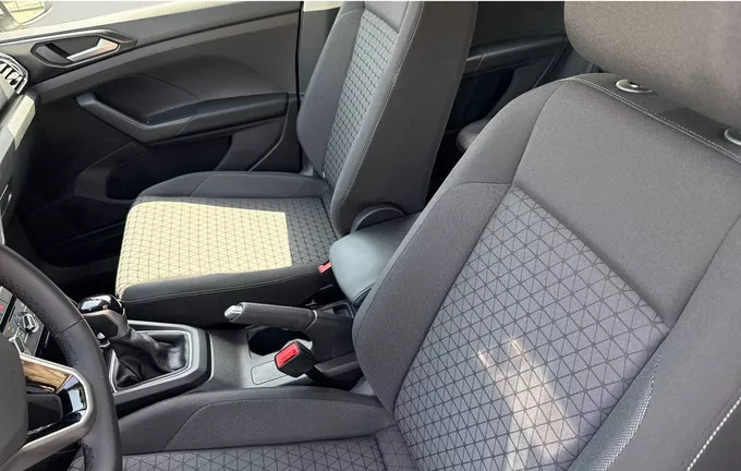 VOLKSWAGEN T-CROSS 1.0 TSI 110 Start/Stop DSG7 Life Tech extérieur trois quart arrière droit 2130726
