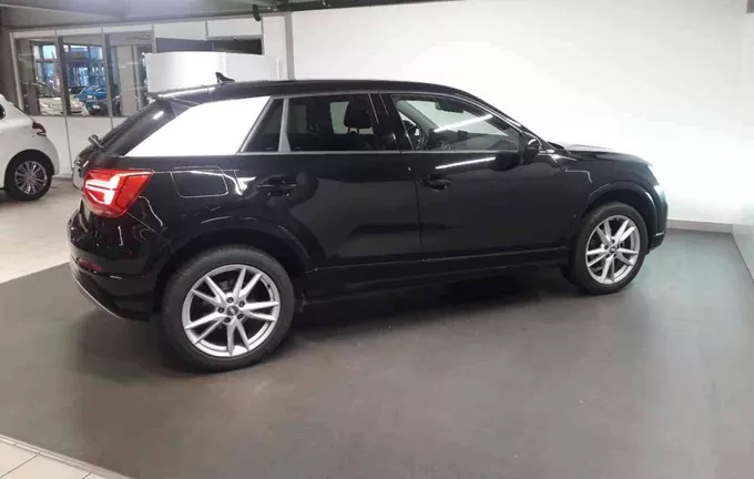 AUDI Q2 35 TFSI COD 150 S tronic 7 Sport extérieur côté droit 2132657
