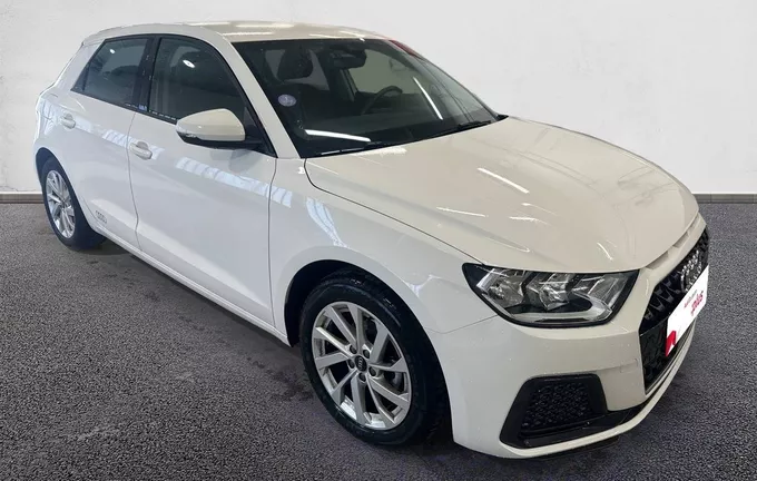 AUDI A1 Sportback 25 TFSI 95 ch S tronic 7 Design extérieur trois quart avant droit 2127265