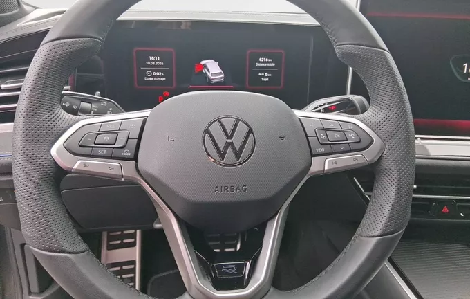 VOLKSWAGEN PASSAT 1.5 eHybrid 272 DSG6 R-Line photo 12 2125543
