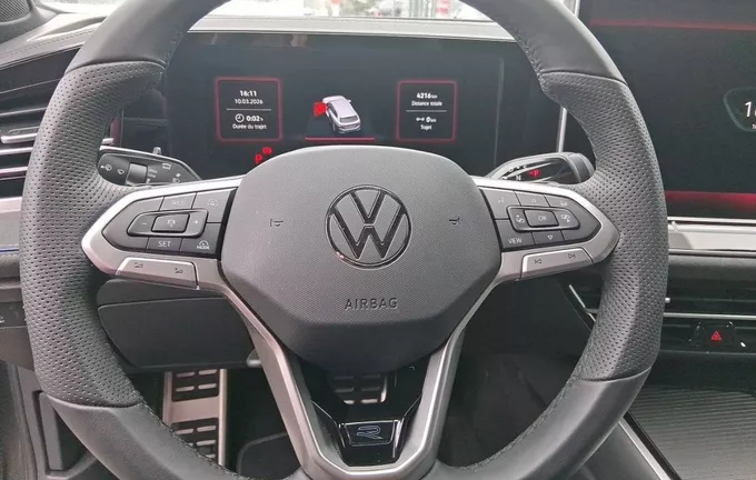 VOLKSWAGEN PASSAT 1.5 eHybrid 272 DSG6 R-Line photo 28 2125543