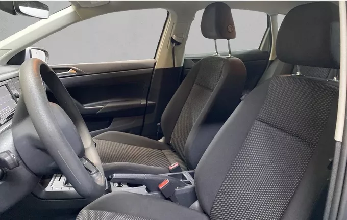 VOLKSWAGEN POLO 1.0 TSI 95 S&S BVM5 extérieur trois quart arrière droit 2124830