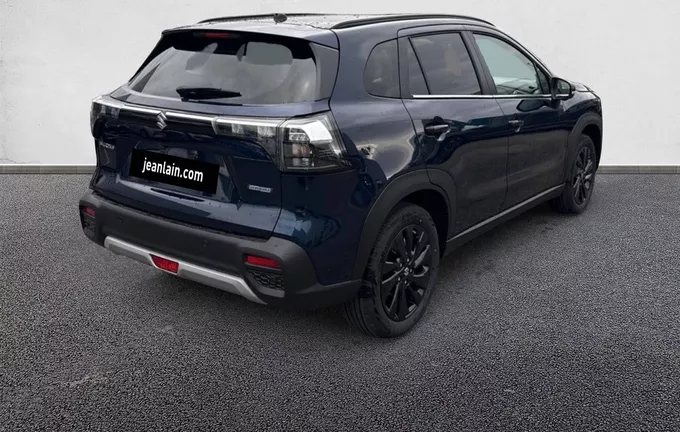 SUZUKI S-CROSS 1.4 Boosterjet Hybrid AllGrip Xplore extérieur trois quart arrière droit 771457