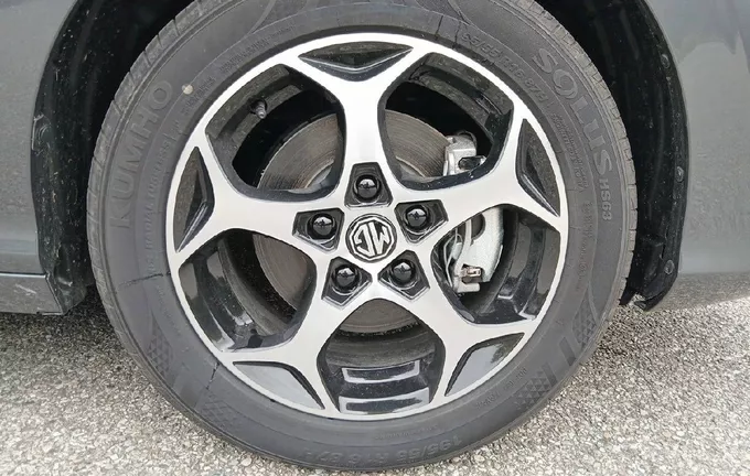 MG MG3 1.5 L Hybrid+ 195 ch Luxury photo 9 9487