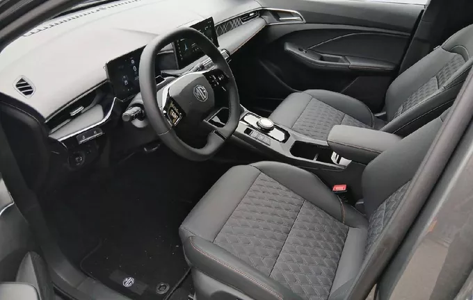 MG MG3 1.5 L Hybrid+ 195 ch Luxury photo 11 9487