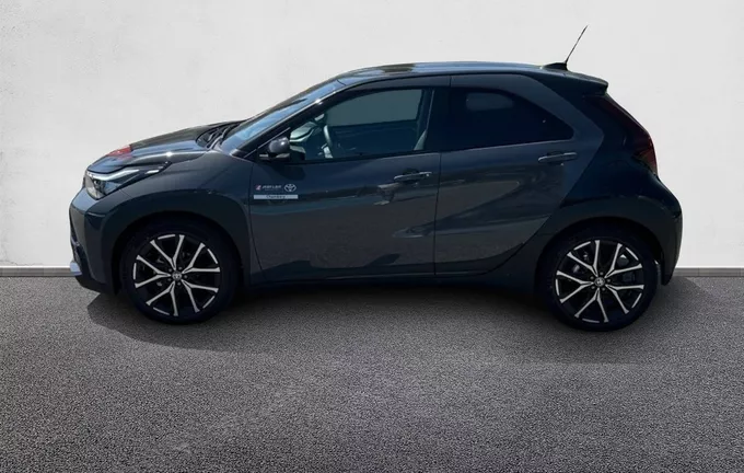 TOYOTA AYGO X Hybride 116h GR Sport extérieur côté gauche 165441