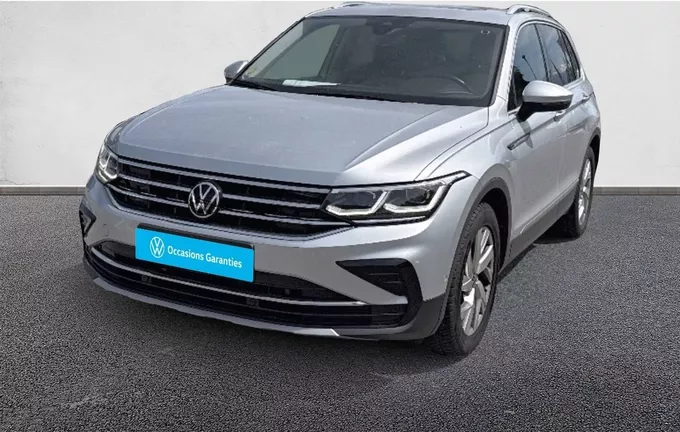 VOLKSWAGEN TIGUAN 2.0 TDI 150ch DSG7 Elegance extérieur trois quart avant gauche 2127102