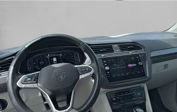 VOLKSWAGEN TIGUAN 2.0 TDI 150ch DSG7 Elegance extérieur trois quart avant droit 2127102