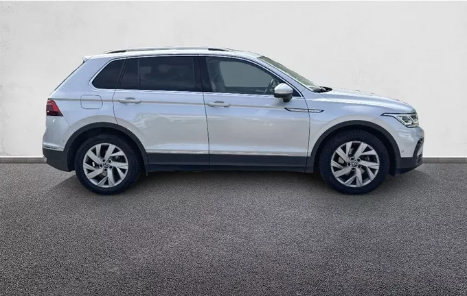 VOLKSWAGEN TIGUAN 2.0 TDI 150ch DSG7 Elegance extérieur côté droit 2127102