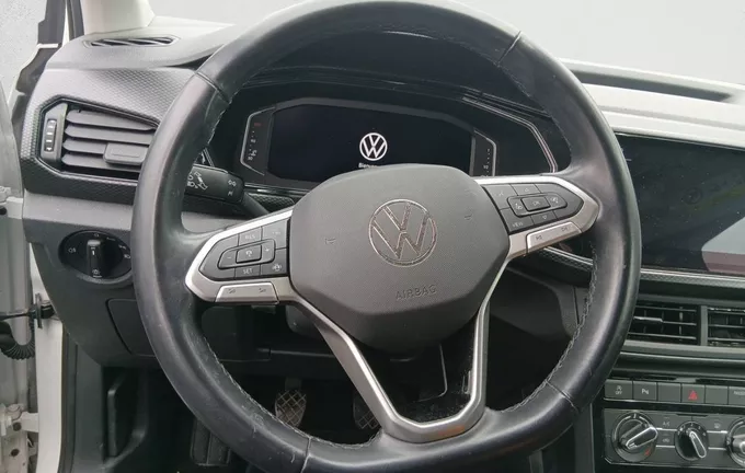 VOLKSWAGEN T-CROSS 1.0 TSI 95 Start/Stop BVM5 Life Tech photo 12 2130073