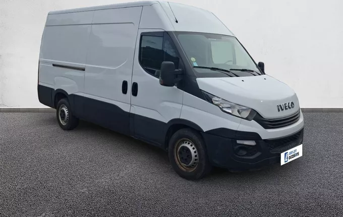 IVECO DAILY FGN 35 S 14S V12 H2 QUAD-LEAF BVM6 extérieur trois quart avant droit 106205