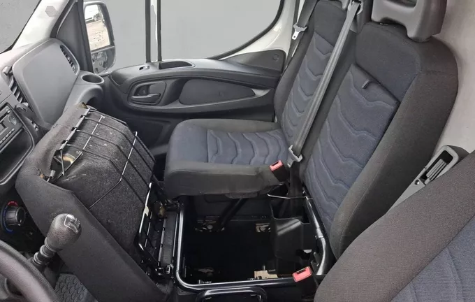 IVECO DAILY FGN 35 S 14S V12 H2 QUAD-LEAF BVM6 photo 20 106205