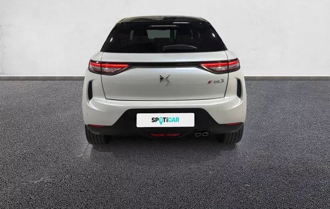 DS DS3 Crossback PureTech 130 EAT8 Performance Line+ extérieur trois quart arrière droit 945944