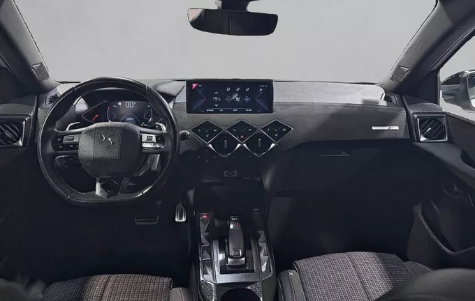 DS DS3 Crossback PureTech 130 EAT8 Performance Line+ extérieur côté gauche 945944