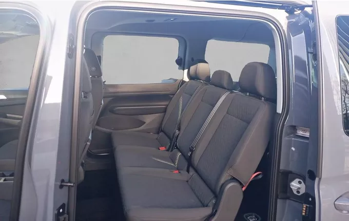 VOLKSWAGEN UTILITAIRES CADDY Maxi 1.5 eHybrid 150 DSG6 Life extérieur arrière 7059