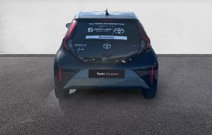 TOYOTA AYGO X Hybride 116h Graphic extérieur arrière 99597