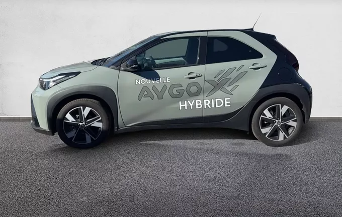TOYOTA AYGO X Hybride 116h Graphic extérieur côté gauche 99597