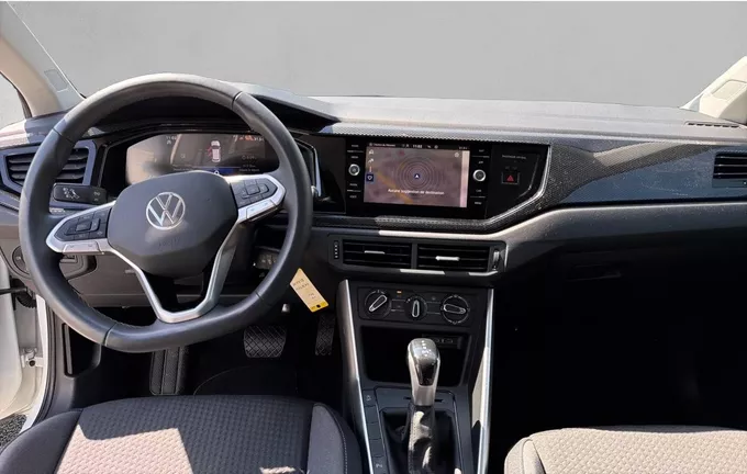 VOLKSWAGEN POLO 1.0 TSI 95 S&S DSG7 Life Plus extérieur trois quart avant droit 2129211