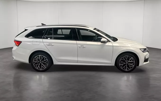 SKODA OCTAVIA Combi 1.5 TSI Hybrid 150 ch ACT DSG7 Selection extérieur côté droit 2131903