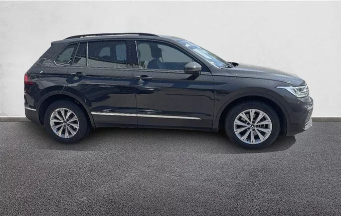 VOLKSWAGEN TIGUAN 2.0 TDI 150ch DSG7 Life Business extérieur côté droit 2124404