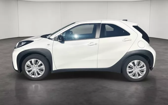 TOYOTA AYGO X 1.0 VVT-i 72 Dynamic extérieur côté gauche 1104017
