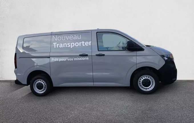 VOLKSWAGEN UTILITAIRES TRANSPORTER VAN L1H1 2.0 TDI 150 BVM6 extérieur côté droit 6616