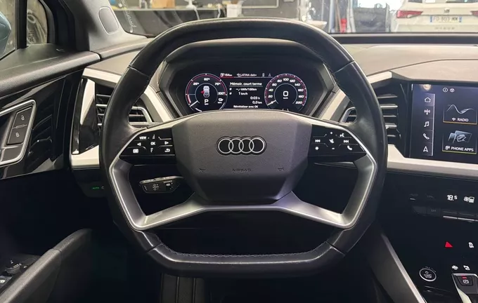 AUDI Q4 E-TRON 40 204 ch 82 kWh Executive photo 12 213312
