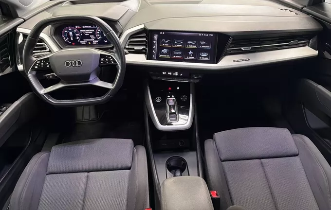 AUDI Q4 E-TRON 40 204 ch 82 kWh Executive photo 18 213312