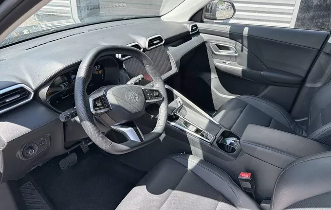 MG ZS 1.5 L Hybrid+ 197 ch Luxury photo 11 601146