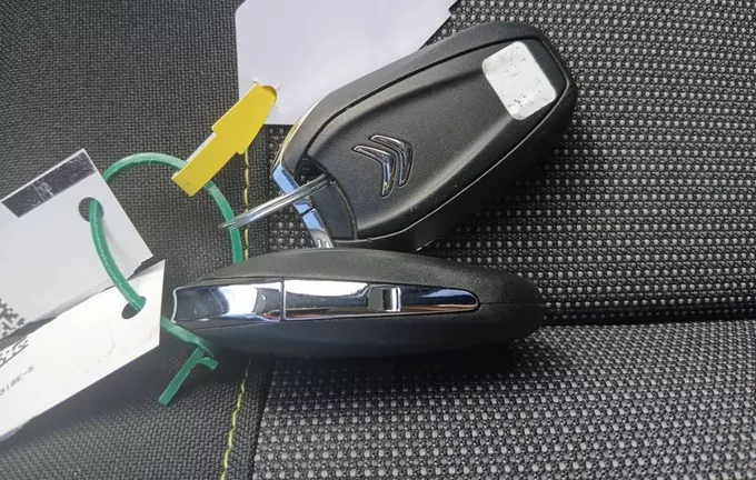 CITROEN C3 PureTech 110 ch EAT6 Max photo 21 946402
