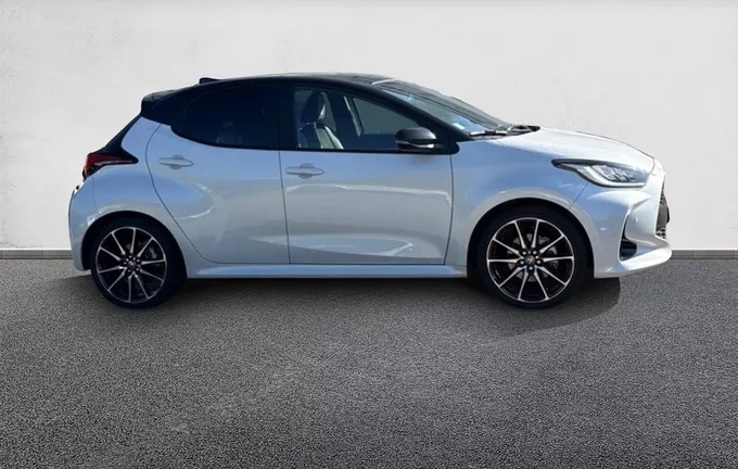 TOYOTA YARIS Hybride 116h GR Sport extérieur côté droit 1103659