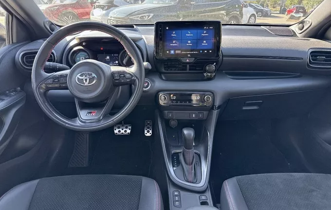 TOYOTA YARIS Hybride 116h GR Sport photo 18 1103659
