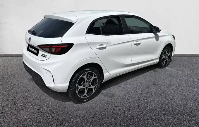 MG MG3 1.5 L Hybrid+ 195 ch Luxury extérieur avant 8027