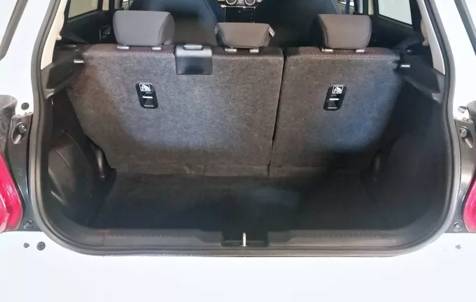 SUZUKI SWIFT SPORT 1.4 Boosterjet Hybrid extérieur arrière 944792