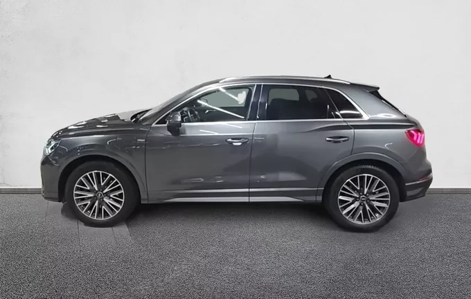 AUDI Q3 45 TFSIe 245 ch S tronic 6 S line extérieur côté gauche 2127350