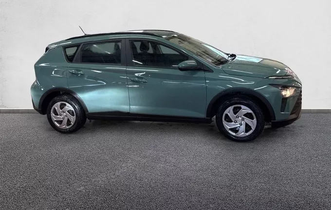 HYUNDAI BAYON 1.2 84 Initia extérieur côté droit 13755