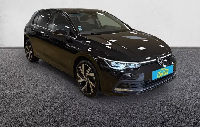 VOLKSWAGEN GOLF 1.5 eTSI OPF 150 DSG7 extérieur trois quart avant droit 213303