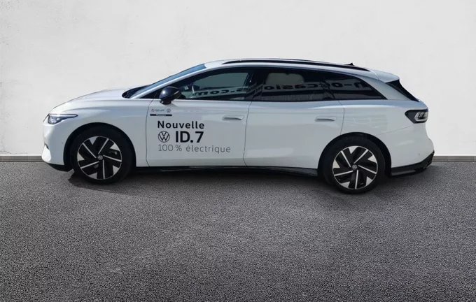 VOLKSWAGEN ID.7 TOURER 286 ch Pro Life Max extérieur côté gauche 9717
