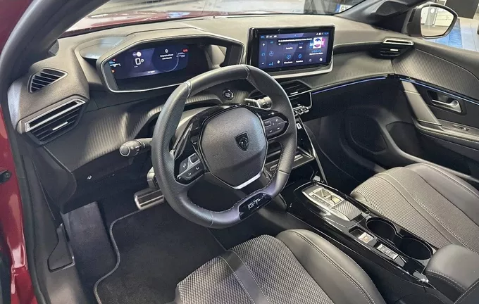 PEUGEOT 208 Hybrid 100 e-DCS6 GT photo 11 945931