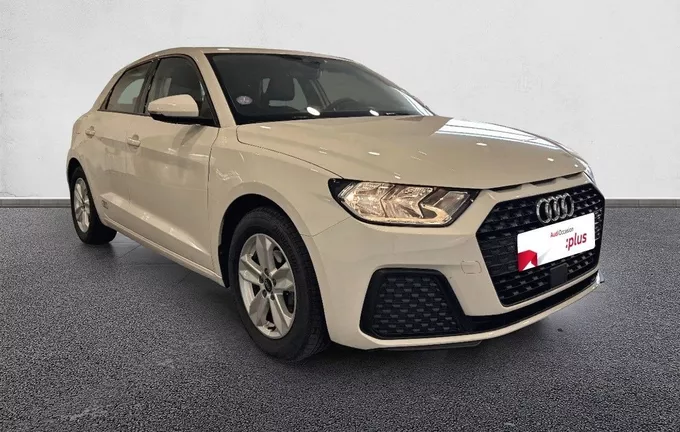 AUDI A1 Sportback 25 TFSI 95 ch BVM5 Entry extérieur trois quart avant droit 2131511