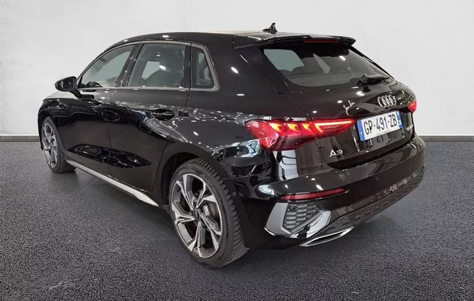 AUDI A3 Sportback 35 TFSI Mild Hybrid 150 S tronic 7 S Line extérieur trois quart arrière gauche 2131198